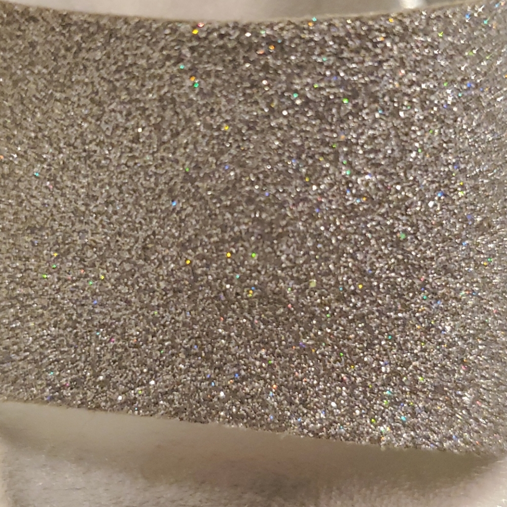 Heels - Picture 2 of 4